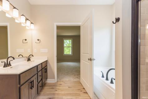 17 Red Oak Drive Bedford IN 47421