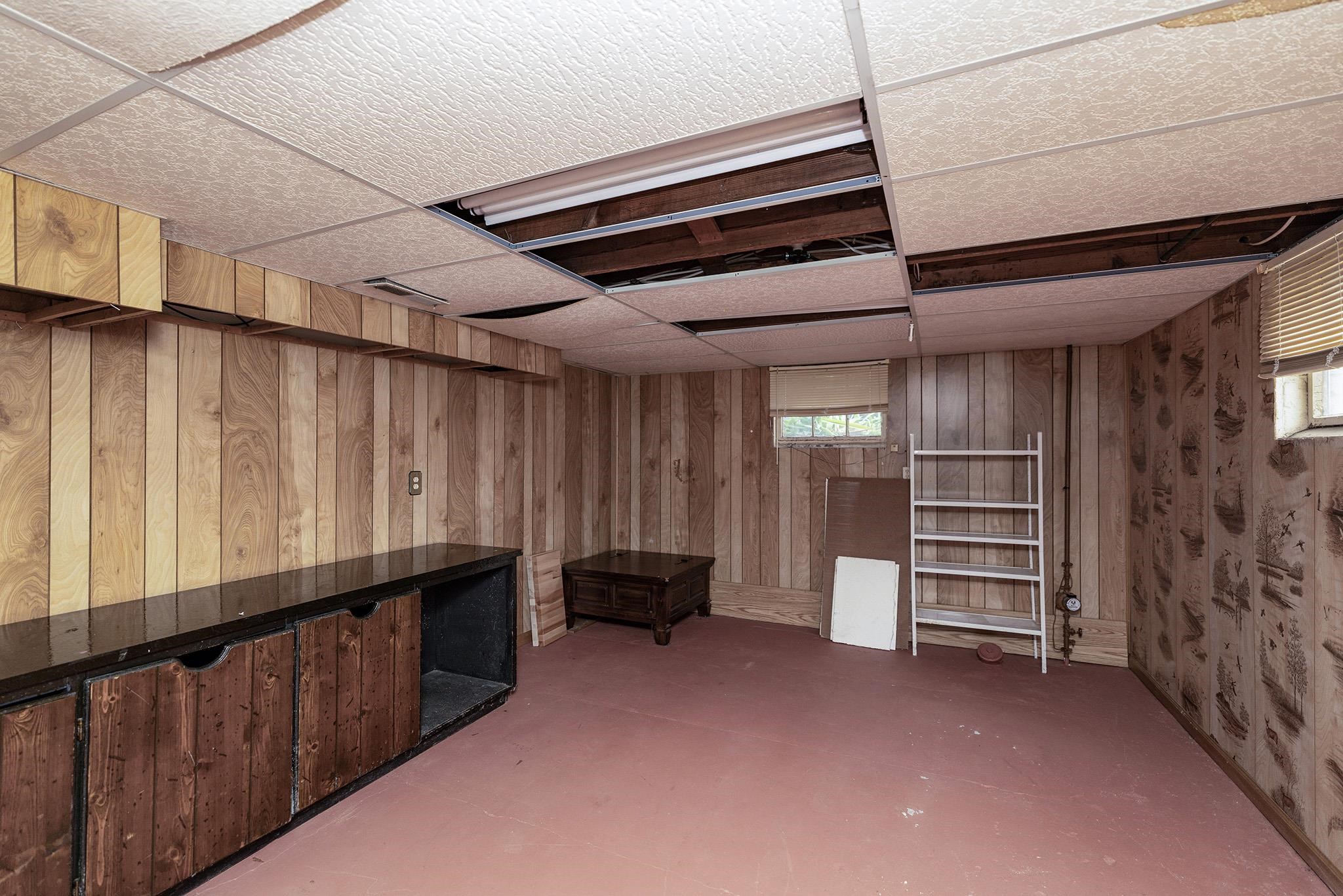 131 Kenyon Avenue Elkhart IN 46516