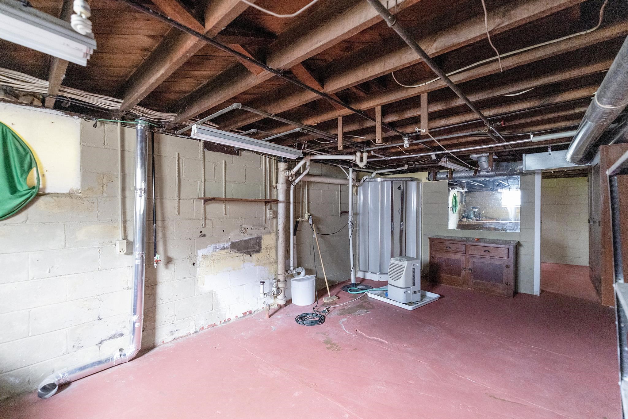 131 Kenyon Avenue Elkhart IN 46516