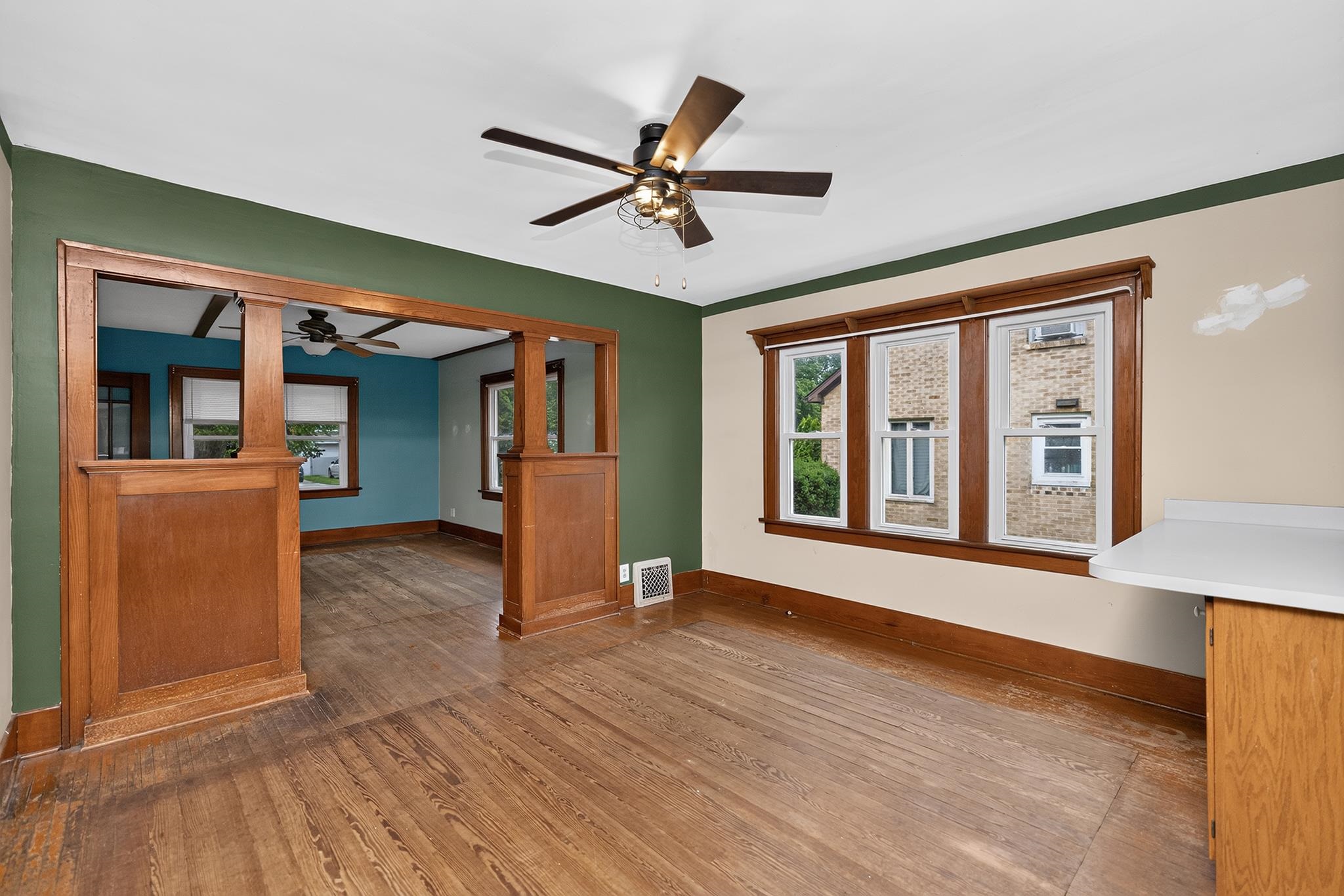 131 Kenyon Avenue Elkhart IN 46516