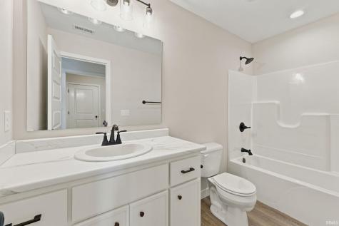 10943 Wild Iris Cove Fort Wayne IN 46818