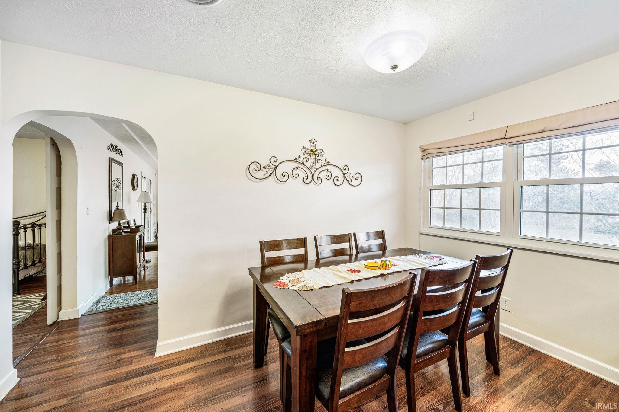 1517 Rosemary Lane South Bend IN 46637