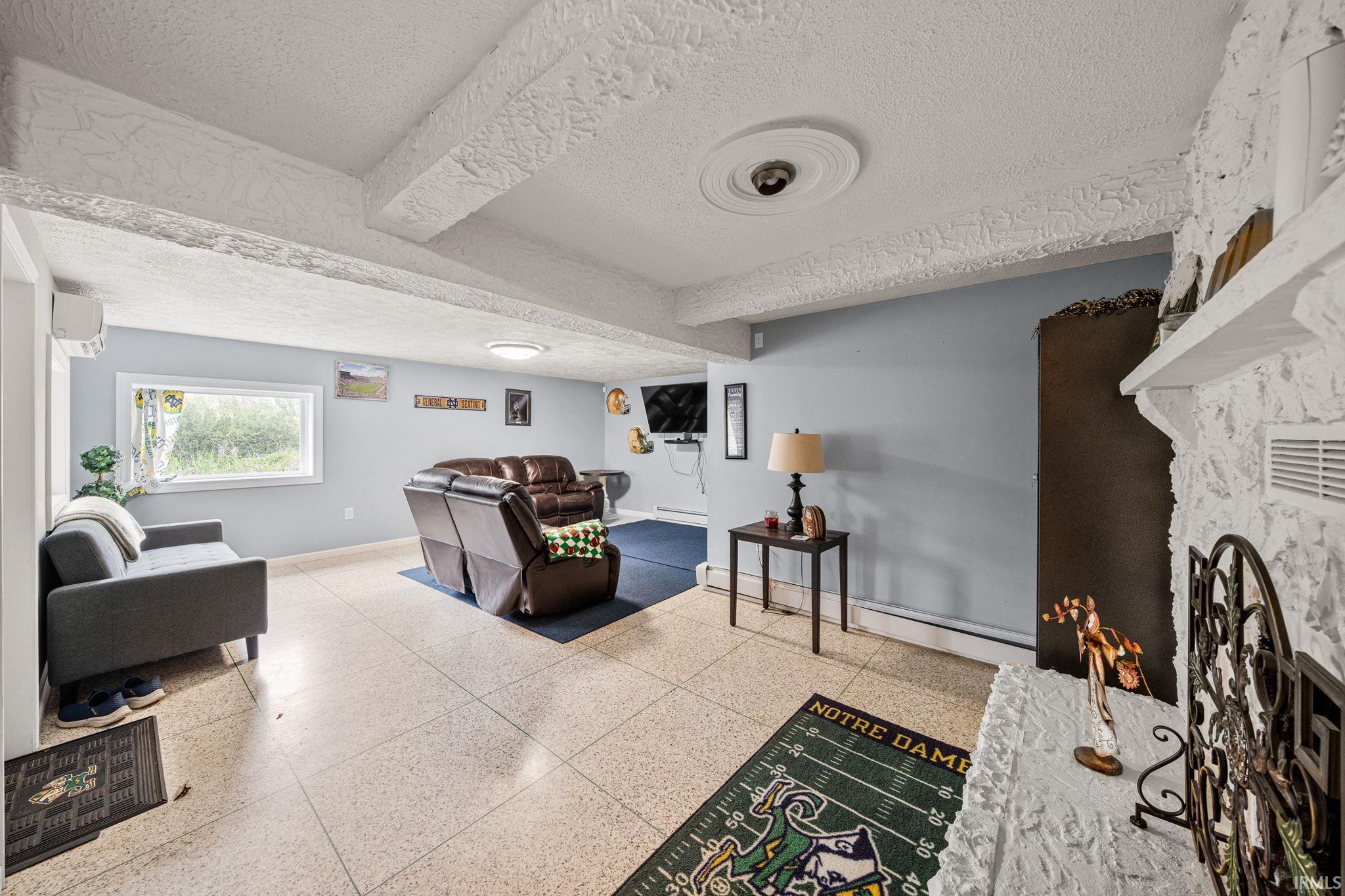 1517 Rosemary Lane South Bend IN 46637