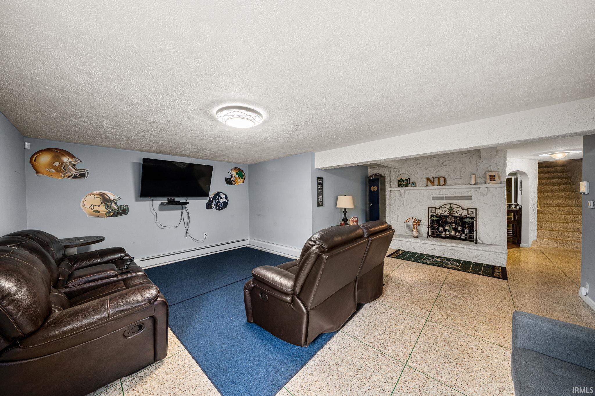 1517 Rosemary Lane South Bend IN 46637