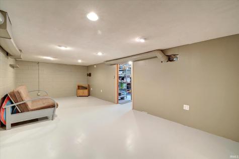 3313 S Rogers Street Bloomington IN 47403