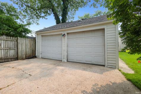 814 W Lawrence Street Mishawaka IN 46545
