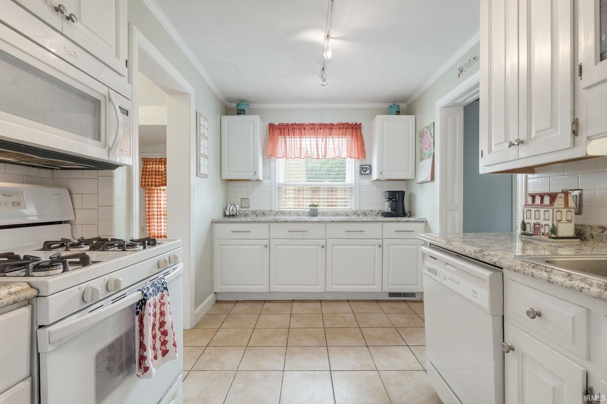 814 W Lawrence Street Mishawaka IN 46545