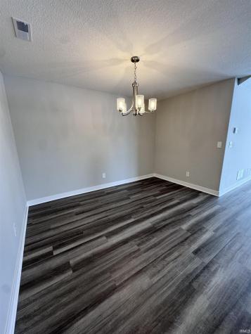 2079 Willow Bend Huntington IN 46750