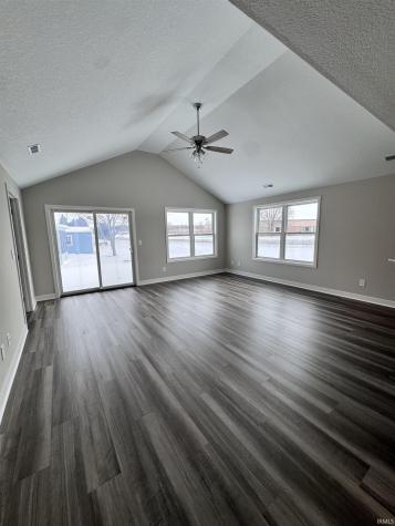 2079 Willow Bend Huntington IN 46750