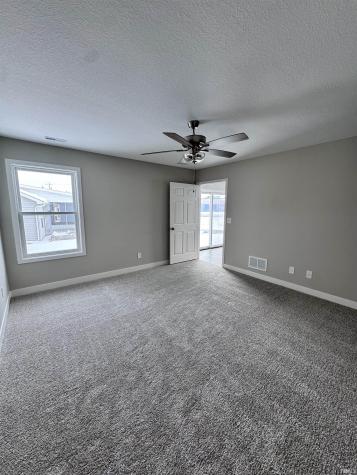 2079 Willow Bend Huntington IN 46750