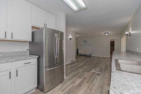 9707 Denzer Road Evansville IN 47720