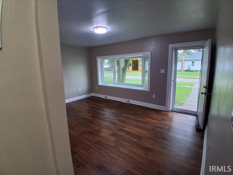 2303 Panama Street Mishawaka IN 46544