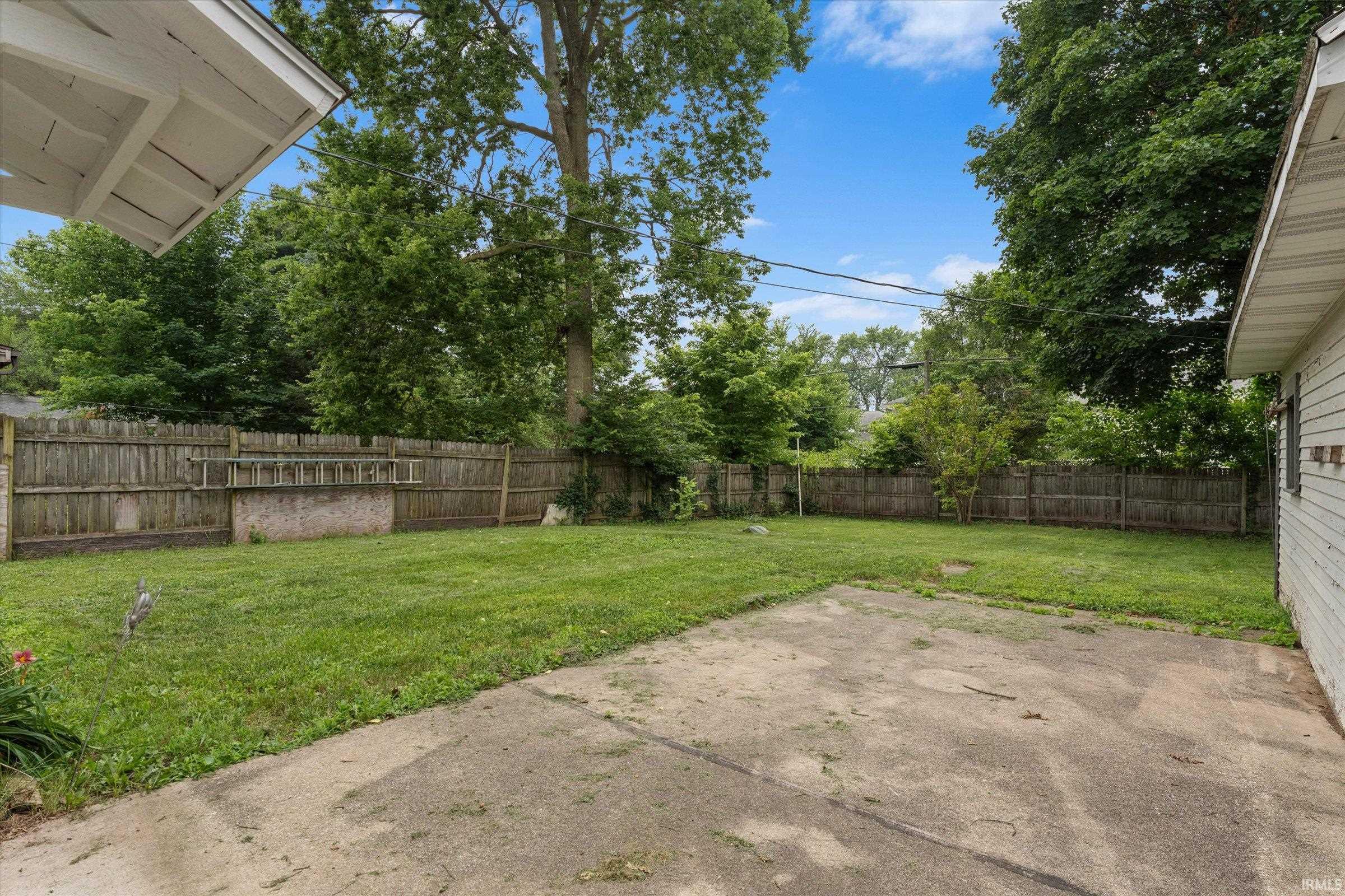 169 Simpson Avenue Elkhart IN 46516
