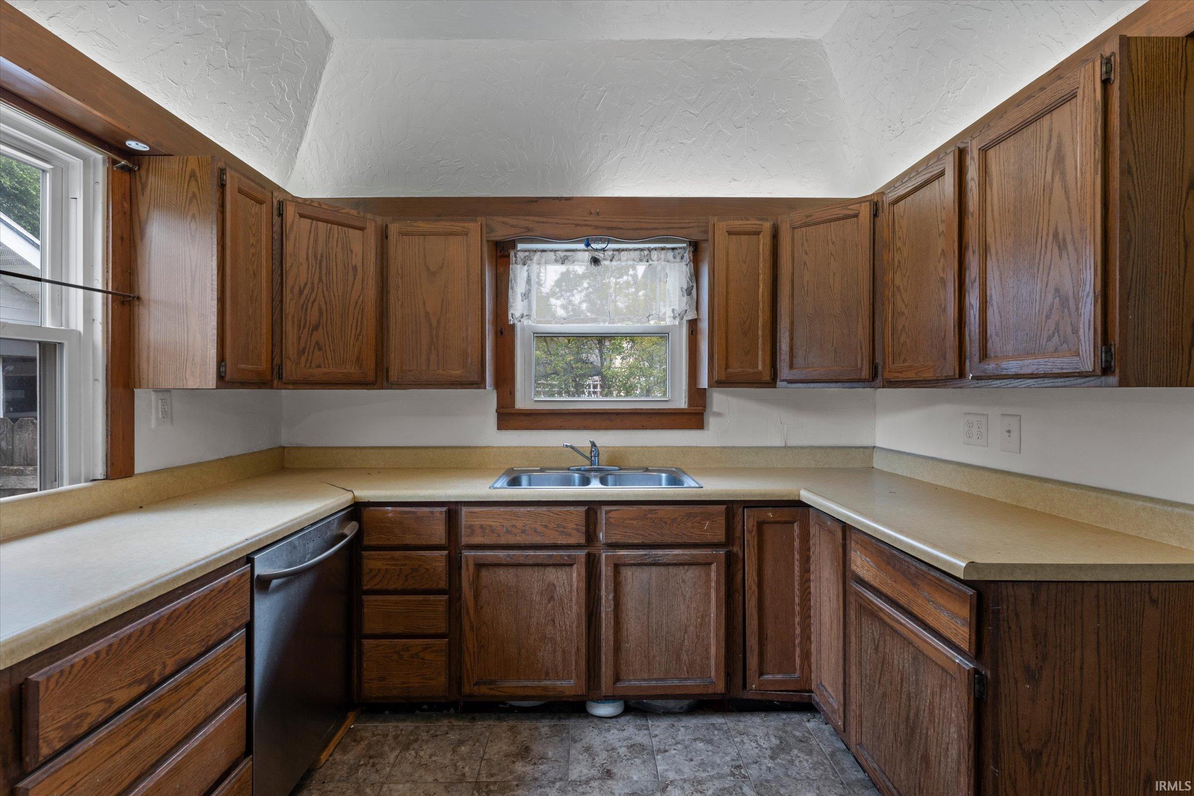 169 Simpson Avenue Elkhart IN 46516