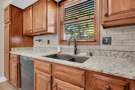 7517 Blackford Avenue Evansville IN 47715