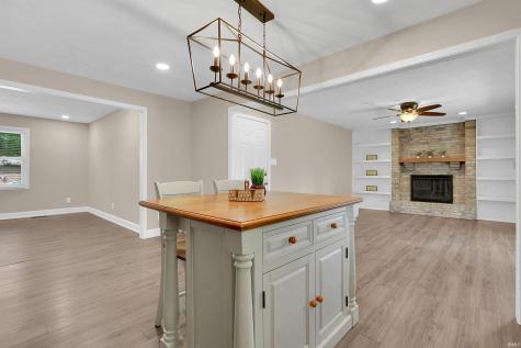 7517 Blackford Avenue Evansville IN 47715