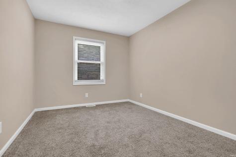 7517 Blackford Avenue Evansville IN 47715