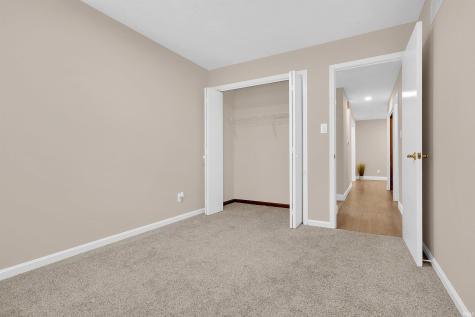 7517 Blackford Avenue Evansville IN 47715