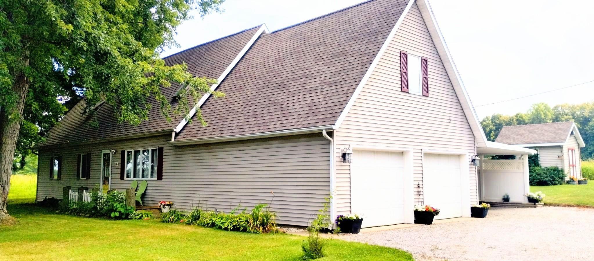 2536 N 325 E Road Warsaw IN 46582