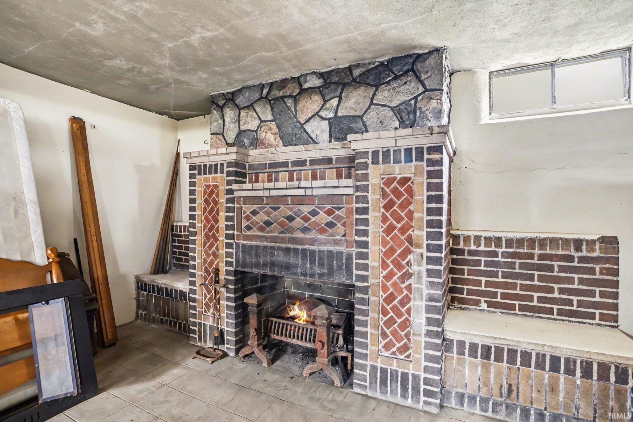 1112 Blaine Avenue South Bend IN 46616