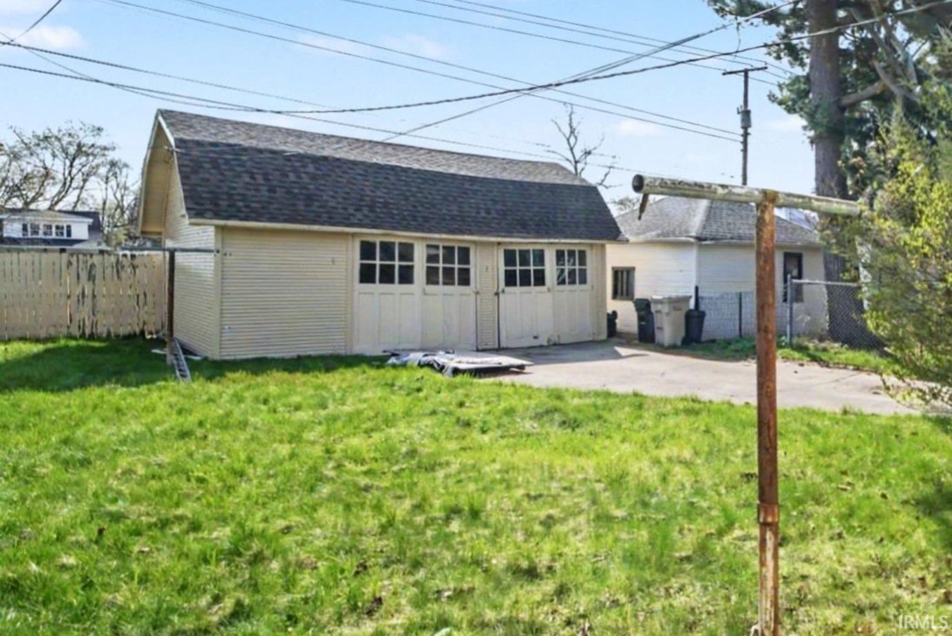 1112 Blaine Avenue South Bend IN 46616