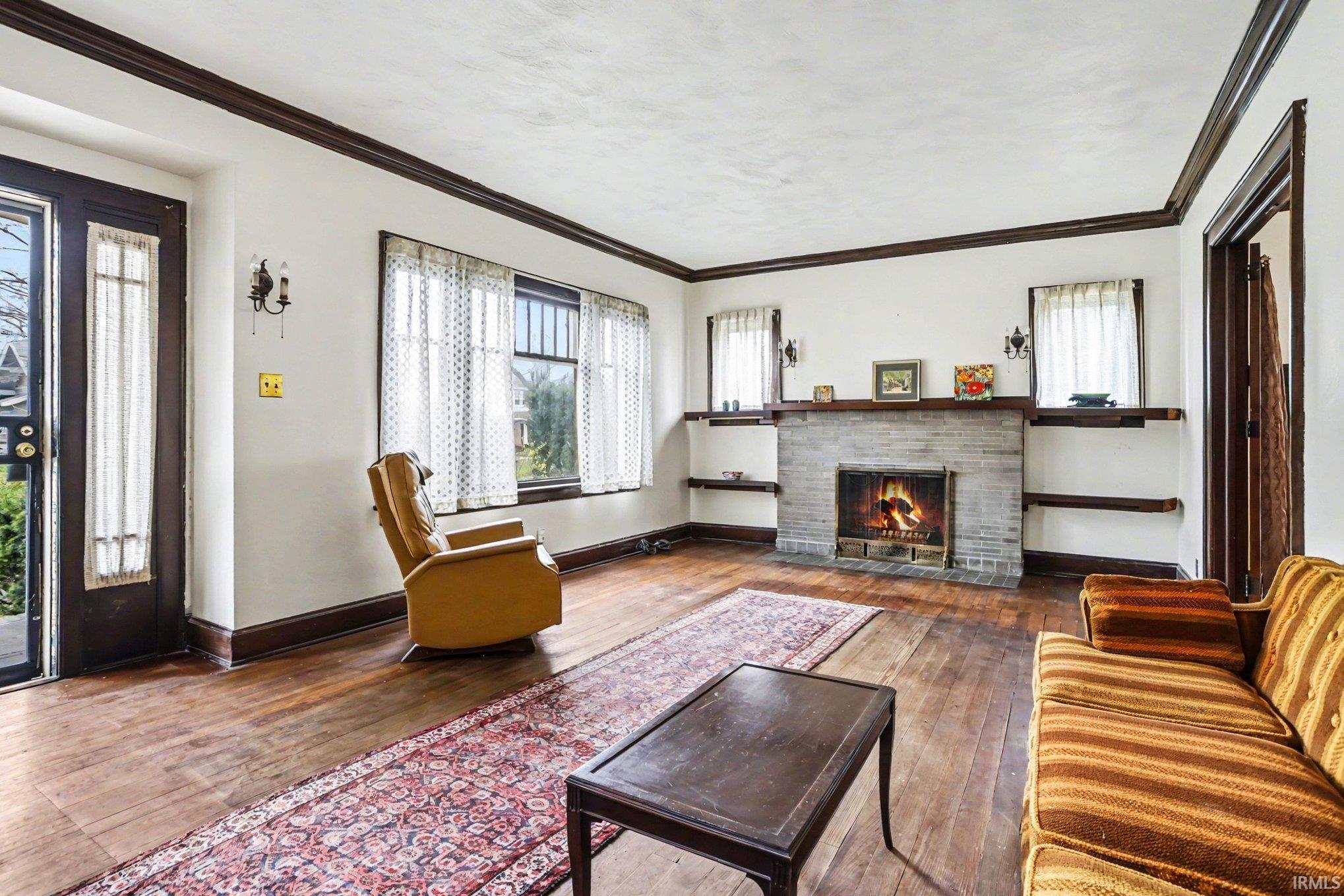 1112 Blaine Avenue South Bend IN 46616