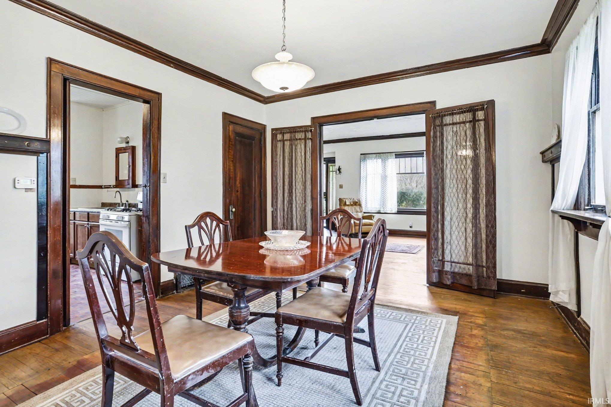1112 Blaine Avenue South Bend IN 46616