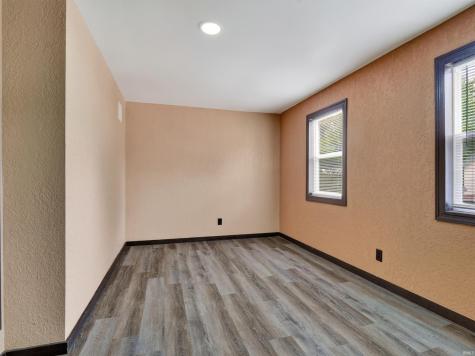 721 W Dewald Street Fort Wayne IN 46802