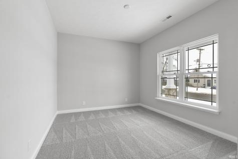 1053 E Wabash Street Frankfort IN 46041