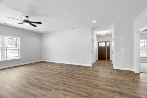 1053 E Wabash Street Frankfort IN 46041