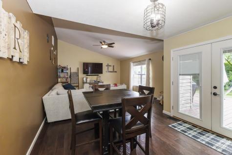 7815 W Logan Drive Yorktown IN 47396