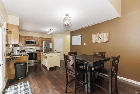 7815 W Logan Drive Yorktown IN 47396