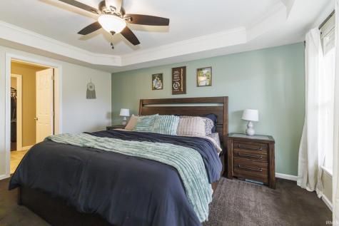 7815 W Logan Drive Yorktown IN 47396