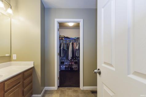 7815 W Logan Drive Yorktown IN 47396
