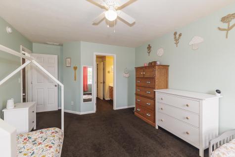 7815 W Logan Drive Yorktown IN 47396