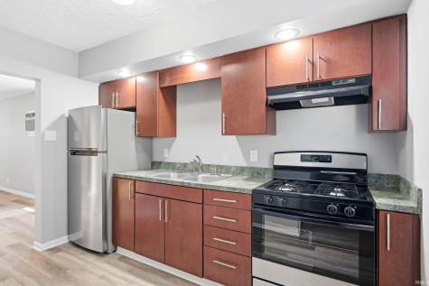 417 S Hutchinson Avenue Muncie IN 47303