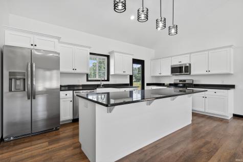 203 Eagle Drive Sweetser IN 46987