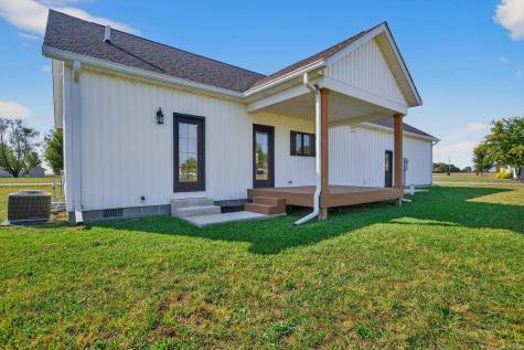 203 Eagle Drive Sweetser IN 46987