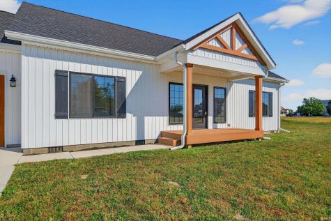 203 Eagle Drive Sweetser IN 46987