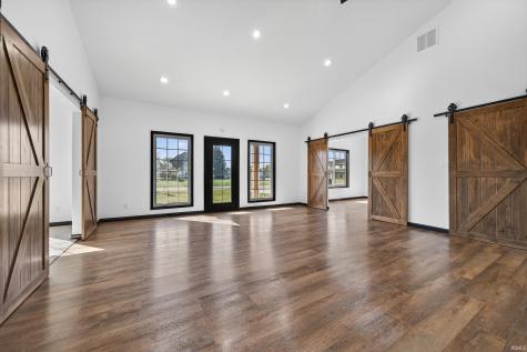 203 Eagle Drive Sweetser IN 46987