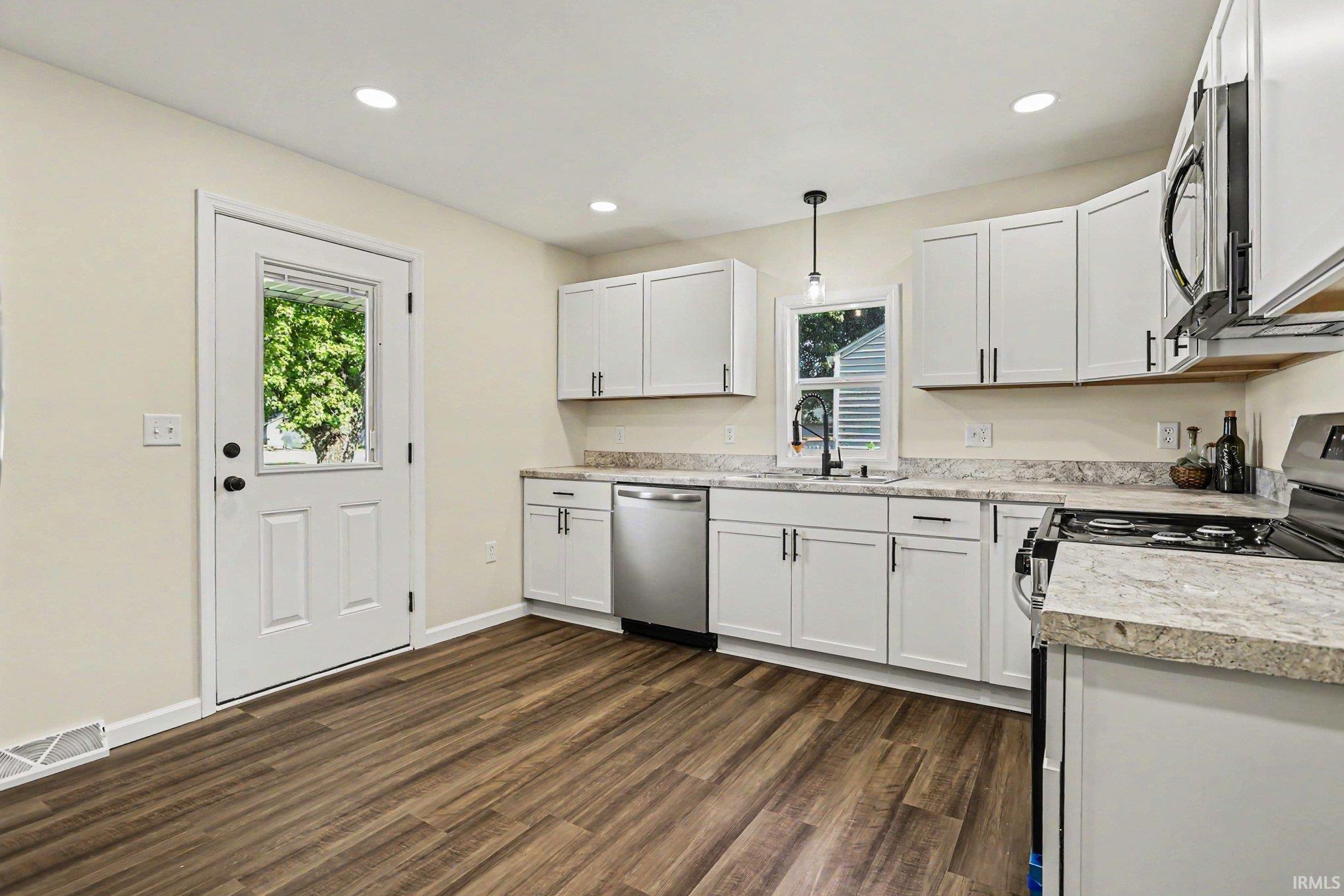 424 Washington Street Walkerton IN 46574