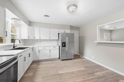 2915 Abbott Street Fort Wayne IN 46806