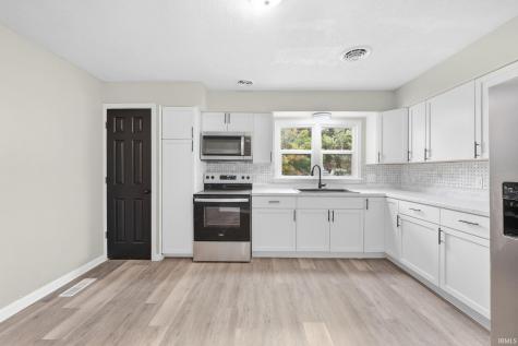 2915 Abbott Street Fort Wayne IN 46806