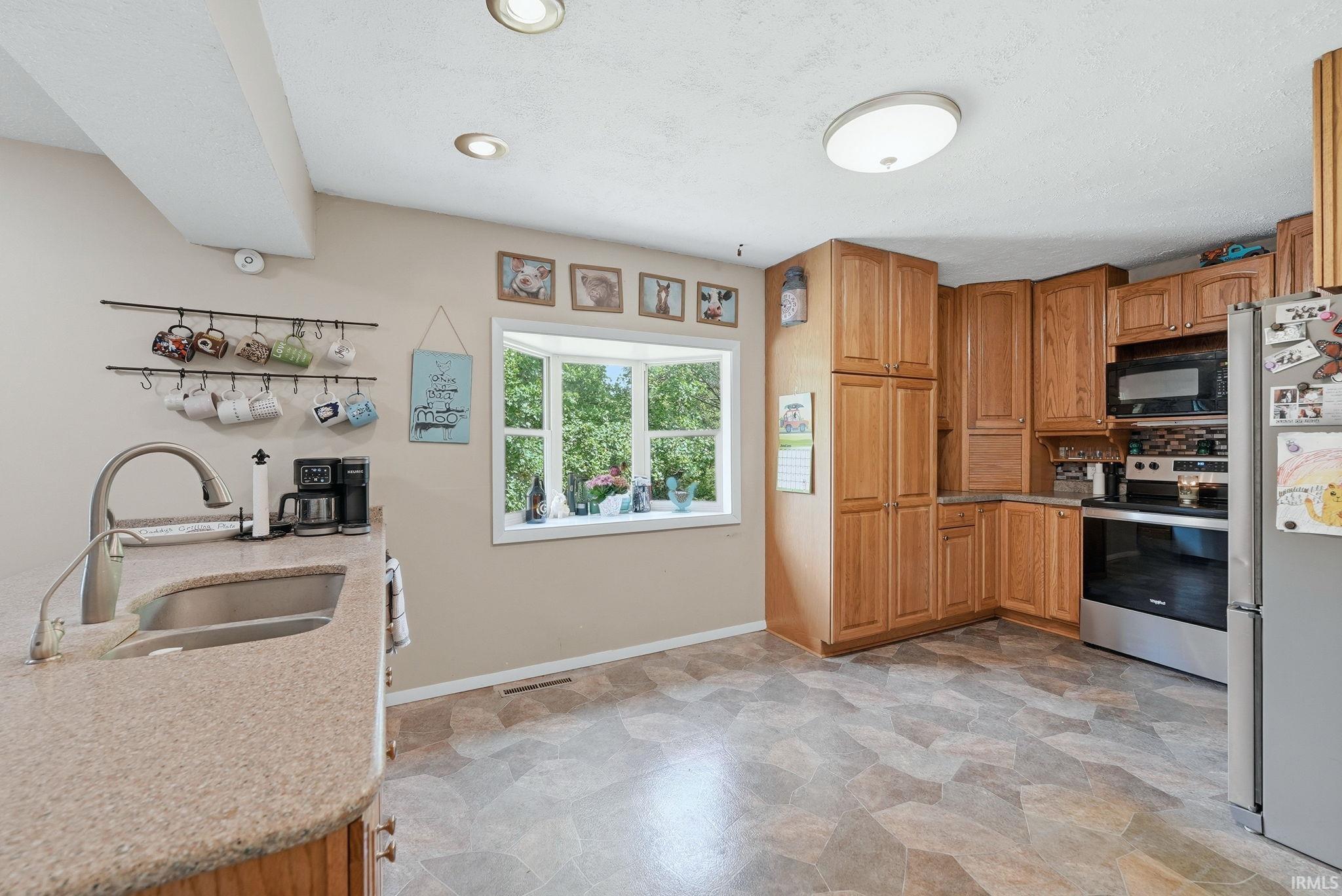 574 S Circle Drive Warsaw IN 46580