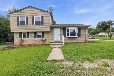 831 W Briarcliff Drive Bloomington IN 47404