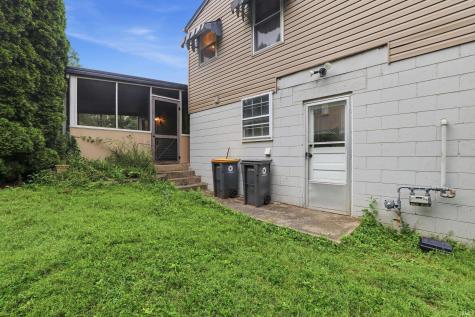 831 W Briarcliff Drive Bloomington IN 47404