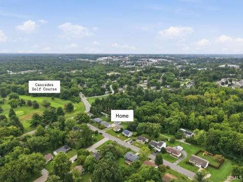 831 W Briarcliff Drive Bloomington IN 47404
