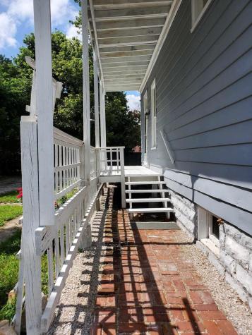 227 S 7th Street Vincennes IN 47591