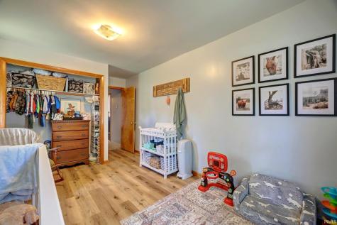 628 E Sand Hollar Road Bloomfield IN 47424
