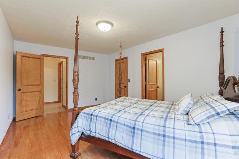 50820 Stonebridge Drive Granger IN 46530